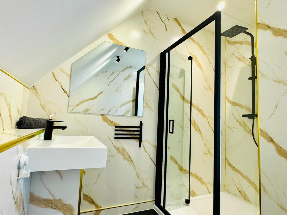 Big Penthouse - 3-bedroom - 2-bathroom - Sleeps 8